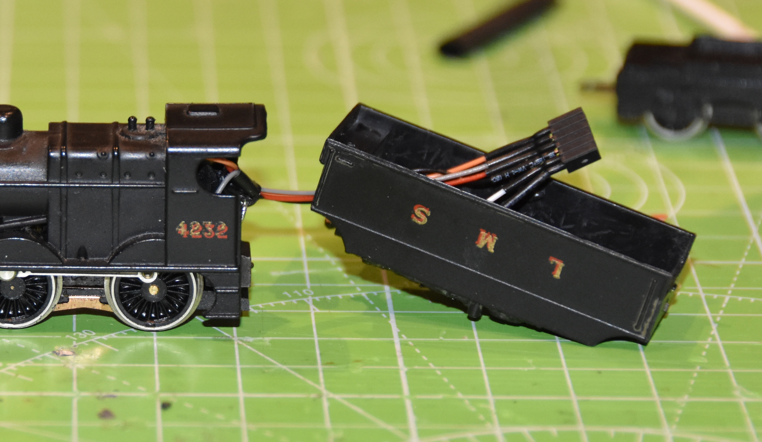 N Gauge DCC conversion of a Graham Farish steam locomotive with the decoder in the tender