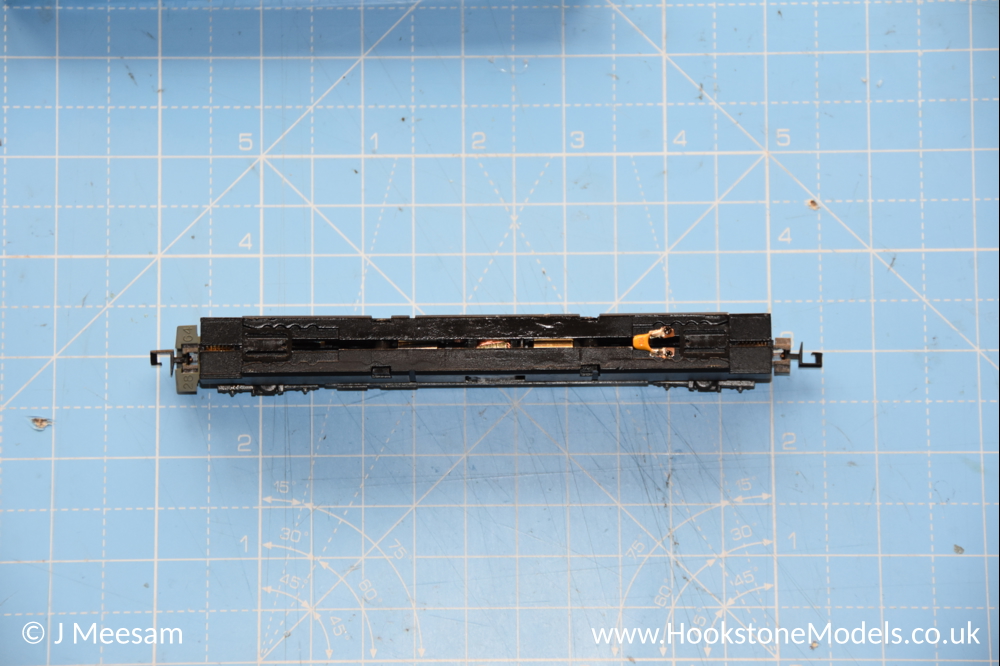 Convert Graham Farish Class 158 split chassis to DCC