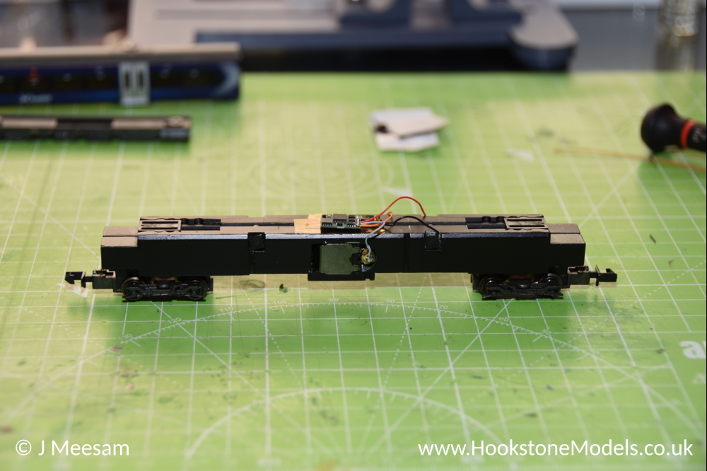 Convert Graham Farish Class 170 split chassis to DCC