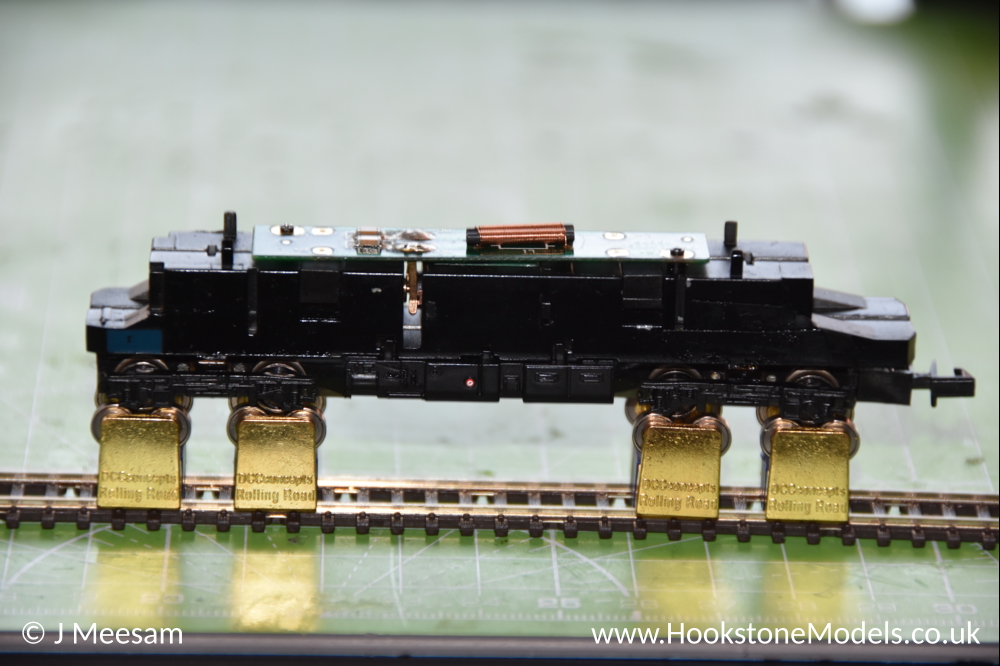 Convert Graham Farish Chinese split chassis with PCB Class 43 HST to DCC