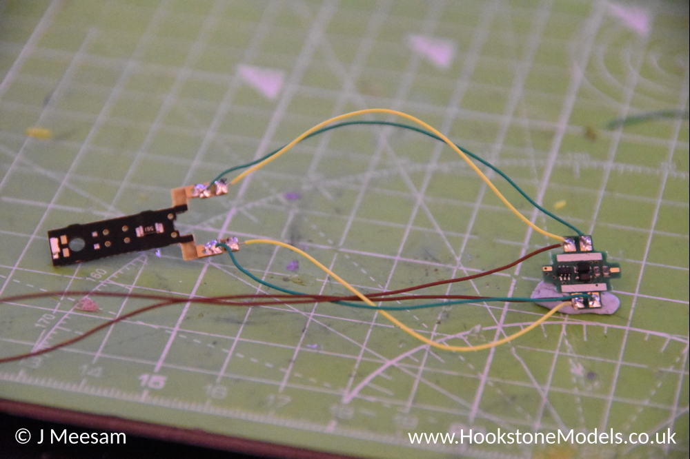 Convert Kato Class 800 directional lights to DCC