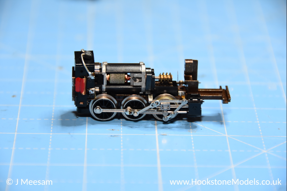 Convert Minitrix Ivatt 2MT 2-6-0 with tender to DCC